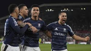 仅是球迷所 仅是球迷所